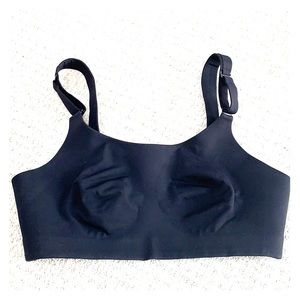 Lululemon Booby Bracer Bra 34D